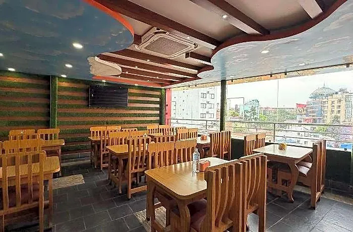 Janmabhumi Hotel 2*