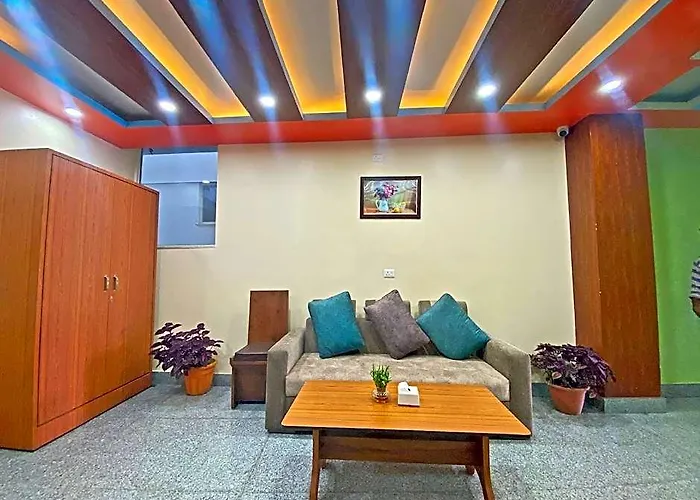 Hotel Janmabhumi